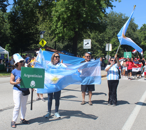 Argentina Community in Parade of Flags